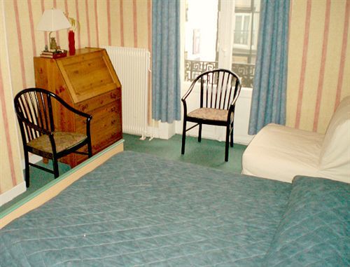 Le Napoleon Hotel